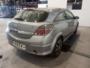 opel astra gtc 2006-2012 del año 2005 2