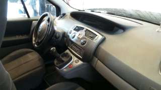 renault scenic ii 2003-2009 del año 2005