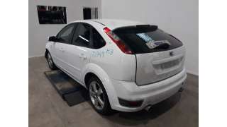 ford focus berlina (cap) 2004-2007 del año 2006