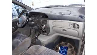 renault scenic (ja..) 1999-2003 del año 2000