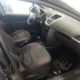 peugeot 207 2006-2012 del año 2008