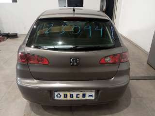 seat ibiza (6l1) 2001-2009 del año 2003