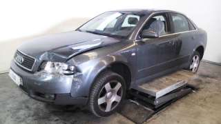 audi a4 berlina (8e) 2000-2004 del año 2004