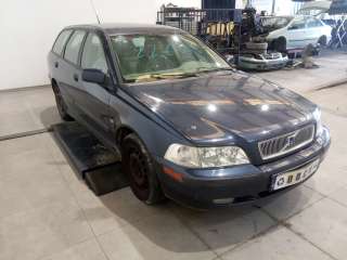 volvo v40 familiar 1995-2005 del año 2001