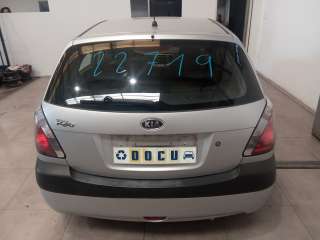 kia rio 2005-2012 del año 2008