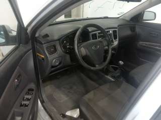 kia rio 2005-2012 del año 2008