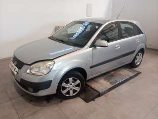 kia rio 2005-2012 del año 2008