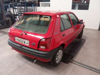 ford fiesta berlina 1995-1999 del año 1996