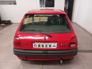 ford fiesta berlina 1995-1999 del año 1996