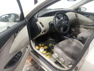 nissan primera berlina (p12) 2001-2007 del año 2002