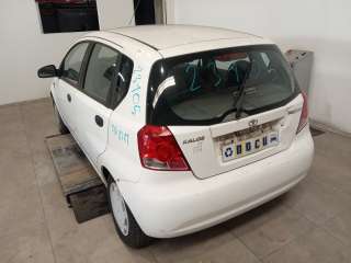 chevrolet kalos 2005-2009 del año 2004