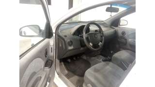 chevrolet kalos 2005-2009 del año 2004