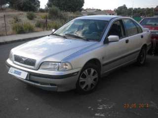 volvo v40 familiar 1995-2005 del año 1999