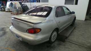 hyundai lantra berlina (rd) 1998-2000 del año 1998