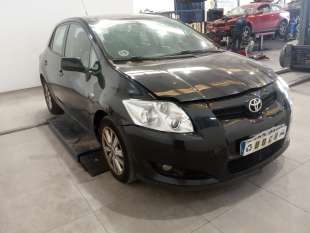 toyota auris 2006-2012 del año 2009