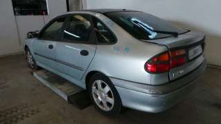 renault laguna (b56) 1998-2001 del año 2000