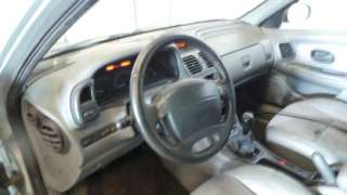 renault laguna (b56) 1998-2001 del año 2000
