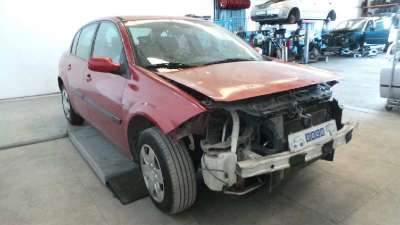 renault megane ii classic berlina 2003-2010 del año 2004
