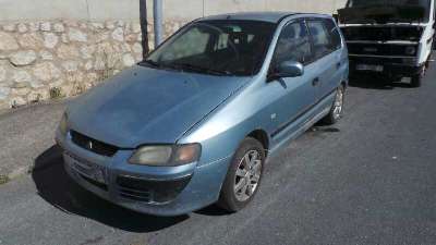 mitsubishi space star (dg0) 1998-2005 del año 2005