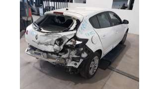 renault megane iii berlina 5 p 2008-2016 del año 2015