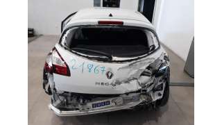 renault megane iii berlina 5 p 2008-2016 del año 2015