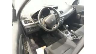 renault megane iii berlina 5 p 2008-2016 del año 2015