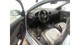 seat ibiza (6l1) 2001-2009 del año 2004