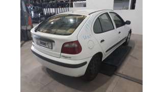 renault megane i fase 2 berlina (ba0) 1999-2002 del año 2001