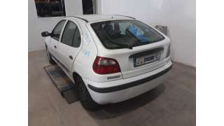 renault megane i fase 2 berlina (ba0) 1999-2002 del año 2001