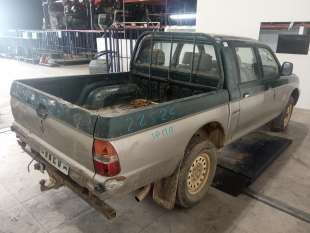 mitsubishi l 200 (k6/7) 1996- del año 1997 2