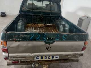 mitsubishi l 200 (k6/7) 1996- del año 1997