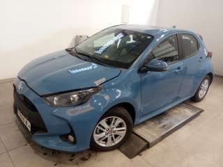 toyota yaris (xp21) 2020- del año 2022