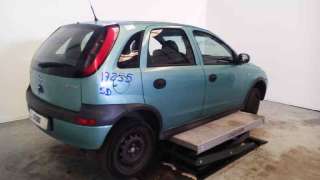 opel corsa c 2000-2003 del año 2002
