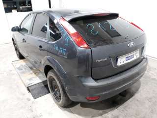 ford focus berlina (cap) 2004-2007 del año 2006