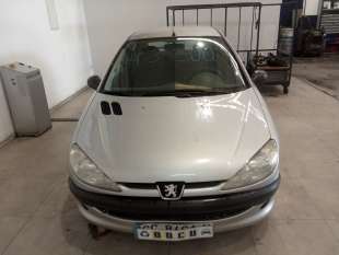 peugeot 206 berlina 1998-2010 del año 2000 2