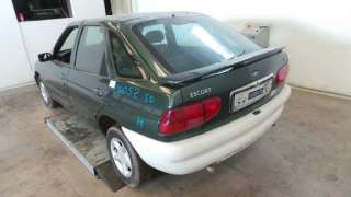 ford escort berl./turnier 1995-2000 del año 1998