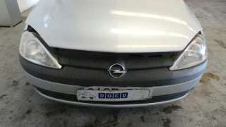 opel corsa c 2000-2003 del año 2002
