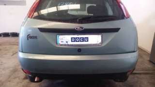 ford focus berlina (cak) 1998-2004 del año 2001