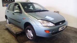 ford focus berlina (cak) 1998-2004 del año 2001