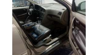 volvo xc70 2000-2007 del año 2002