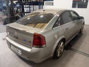 opel vectra c berlina 2002-2005 del año 2004 2