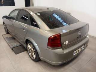 opel vectra c berlina 2002-2005 del año 2004