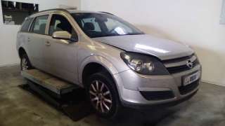 opel astra h caravan 2004-2007 del año 2004
