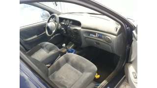 renault megane i berlina hatchback (ba0) 1995-1999 del año 1999