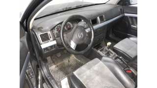 opel vectra c berlina 2002-2005 del año 2004