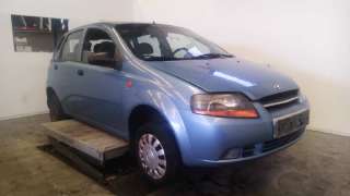 daewoo kalos 2002-2004 del año 2004