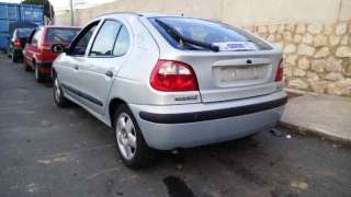 renault megane i fase 2 berlina (ba0) 1999-2002 del año 1999