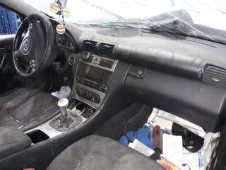 mercedes-benz clase c (w203) berlina 2000-2007 del año 2006