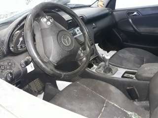 mercedes-benz clase c (w203) berlina 2000-2007 del año 2006