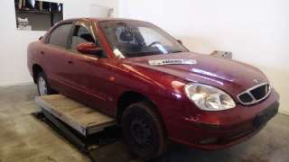 daewoo nubira berlina 1997-2004 del año 1999